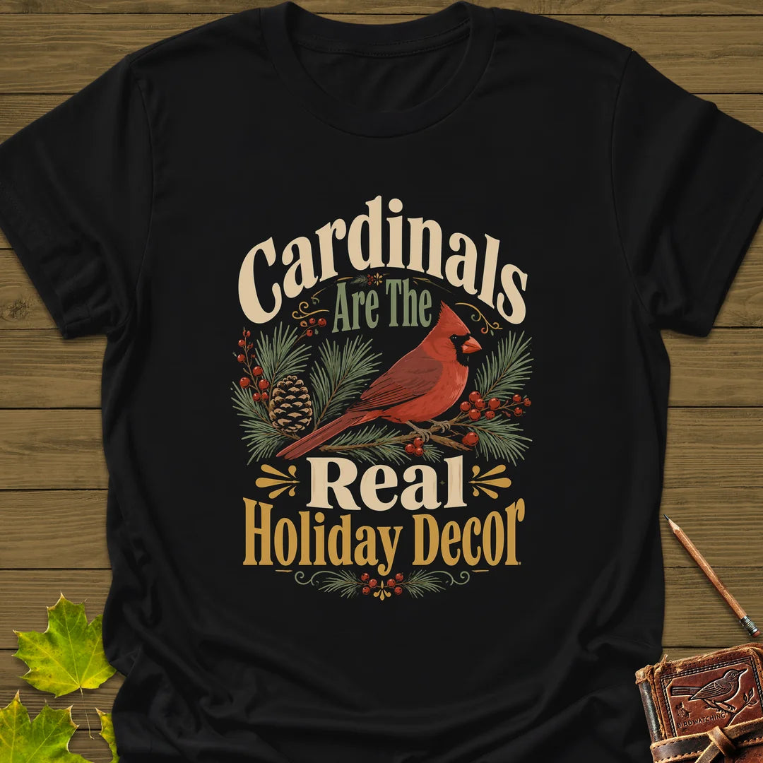 Cardinal Holiday Decor T-Shirt in Black