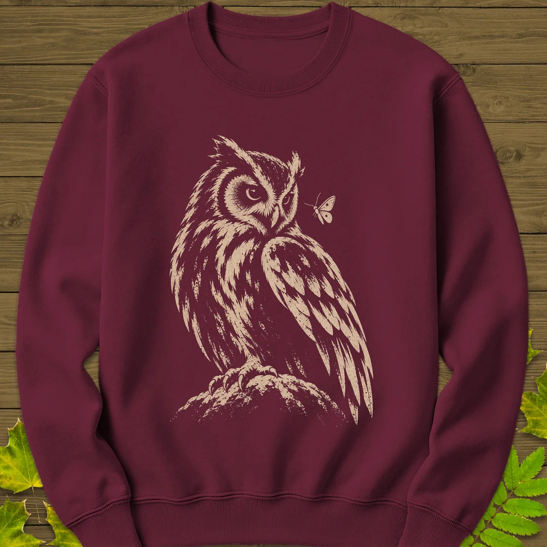 Moth Watcher Owl Sweatshirt in Maroon