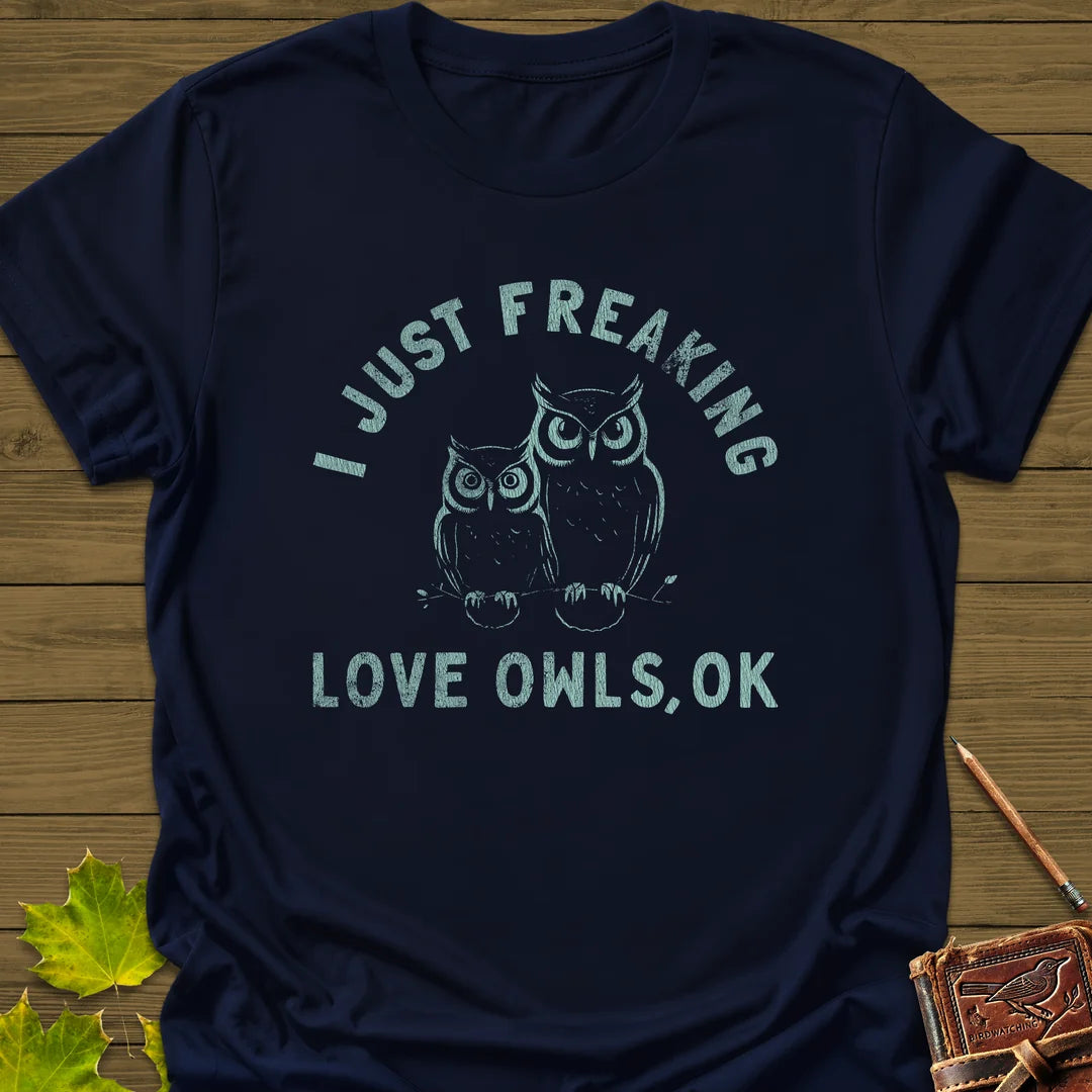 Freaking Love Owls T-Shirt in Navy