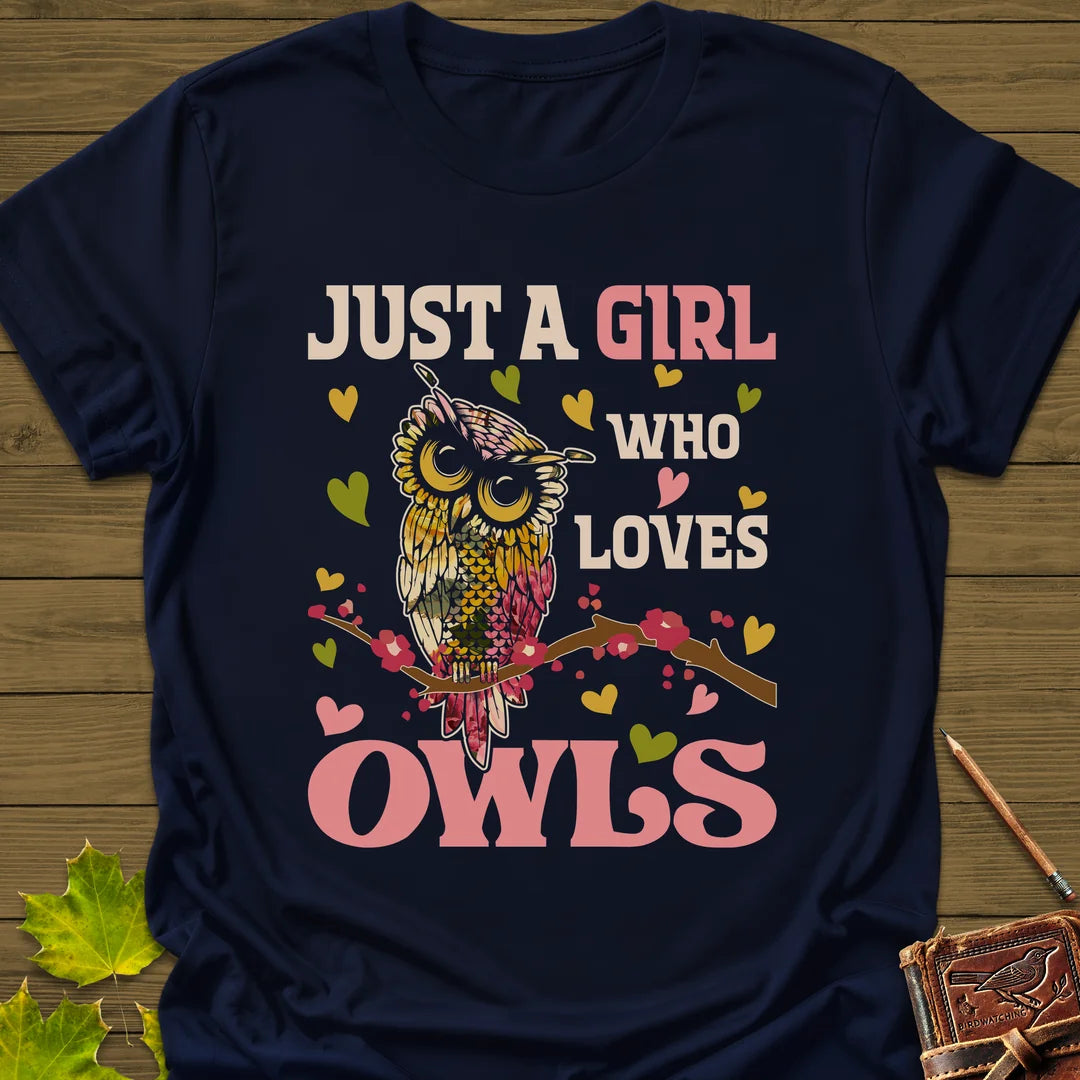 Girl Who Loves Owls T-Shirt in Navy