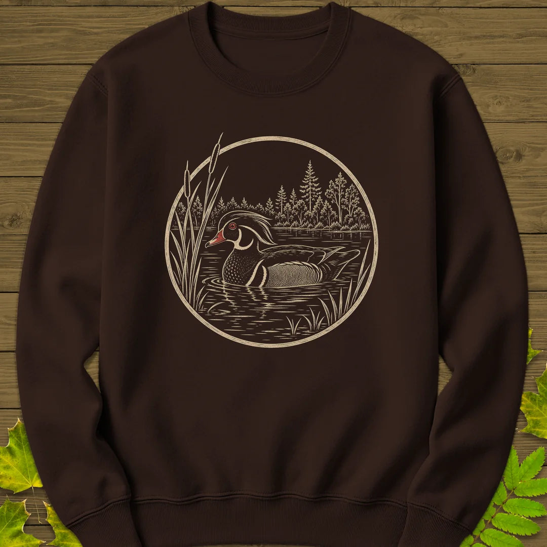 Pond Wanderer Sweatshirt in Dark Chocolate