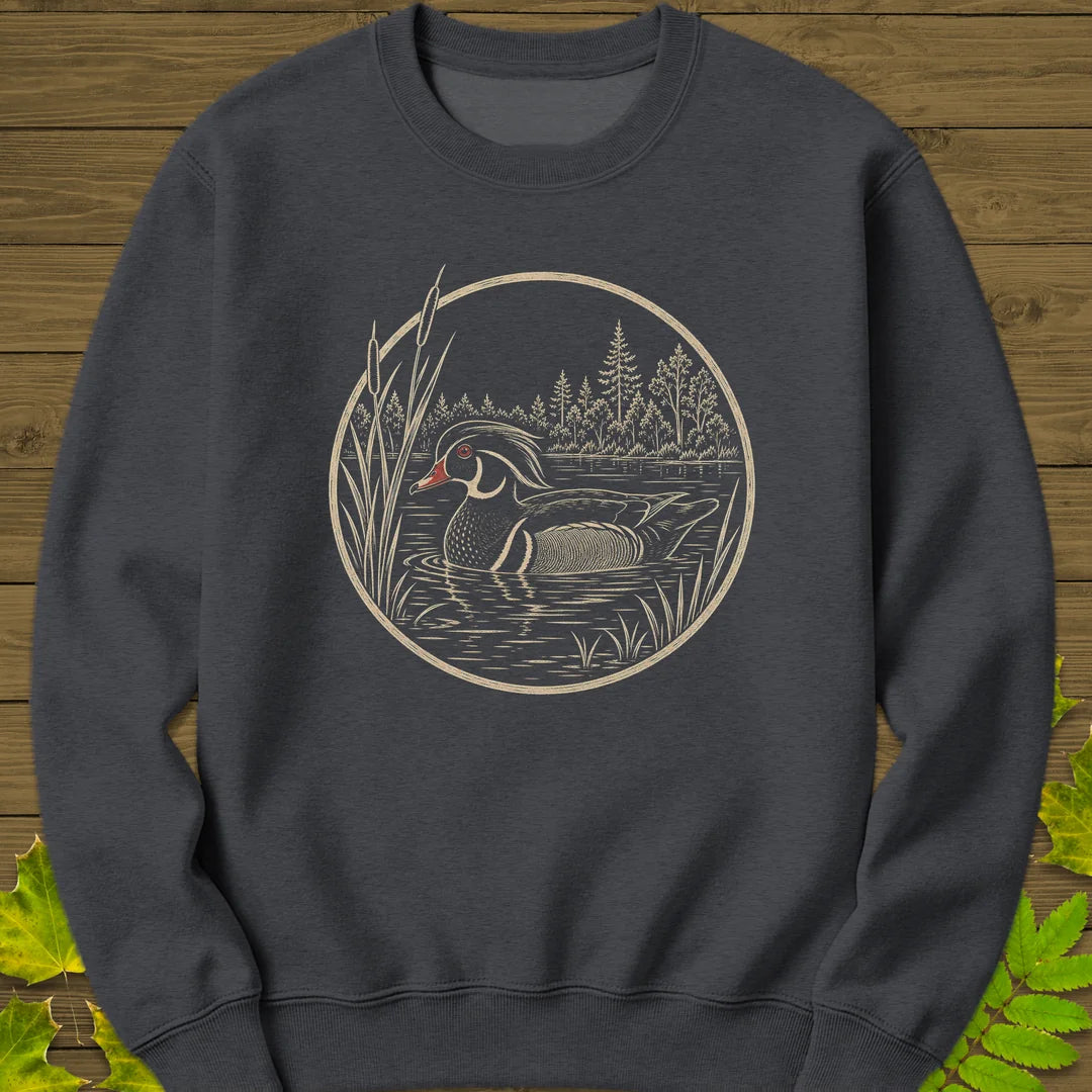 Pond Wanderer Sweatshirt in Dark Heather